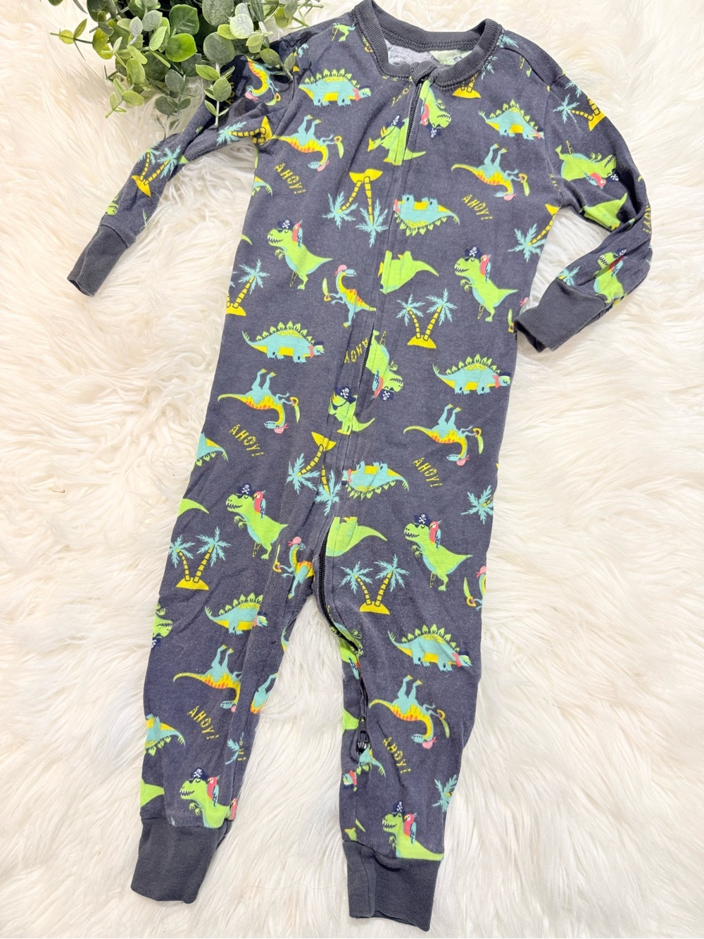 🌿10/$25 • Old Navy Pirate Dinosaur Cotton Footless Sleeper